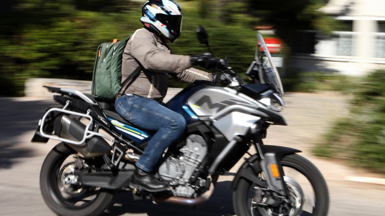 CFMOTO 800 MT Sport, Adventure κάτω από δέκα χιλιάδες €!